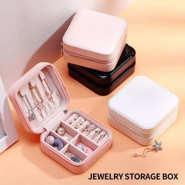 Compact Travel Leather Jewelry Organizer Box – Portable Pocket-sized Case With Zipper Closure For Rings, Earrings, Necklaces & Accessories – Ideal For Women – Random Color