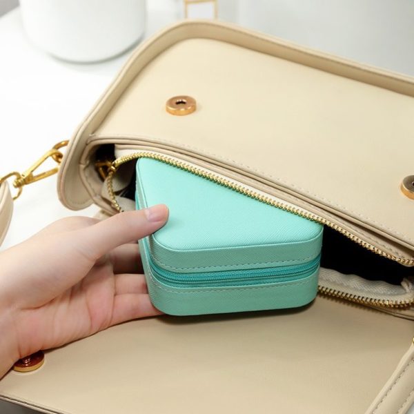 Compact Travel Leather Jewelry Organizer Box – Portable Pocket-sized Case With Zipper Closure For Rings, Earrings, Necklaces & Accessories – Ideal For Women – Random Color