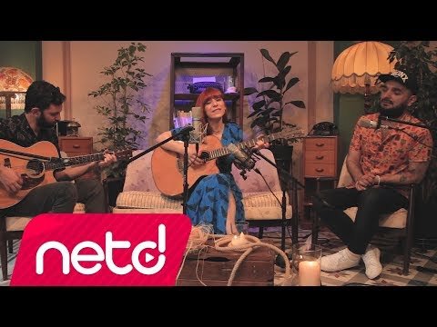 Burcu Tatlıses Minas Ceylin - Bir Yalan Akustik фото