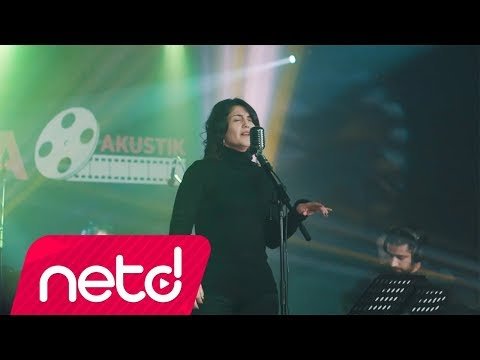 Esra Öztürk - Şu Karşıki Dağda Kar Var Duman Yok фото