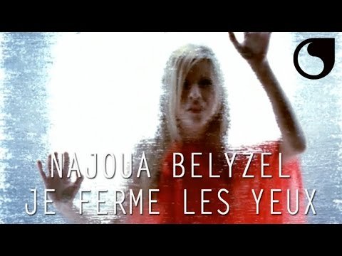 Najoua Belyzel - Je Ferme Les Yeux Clip Officiel Remasterise фото